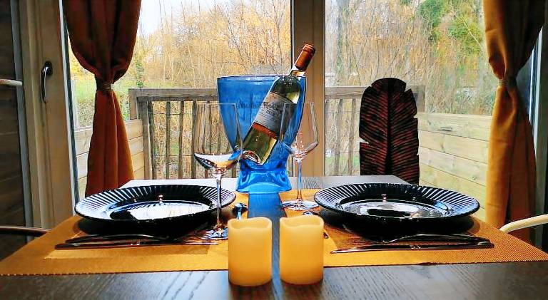 Vacation home with hot tub — photo 3