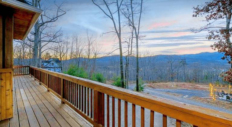 Villa with hot tub — photo 4