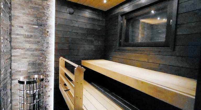 Rental apartment with 4 rooms for 6 persons — photo 4
