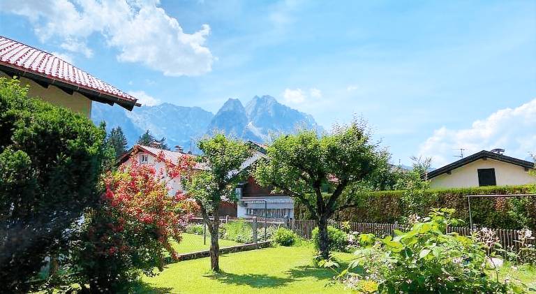 Vacation home with 3 rooms for 6 persons in Garmisch-Partenkirchen