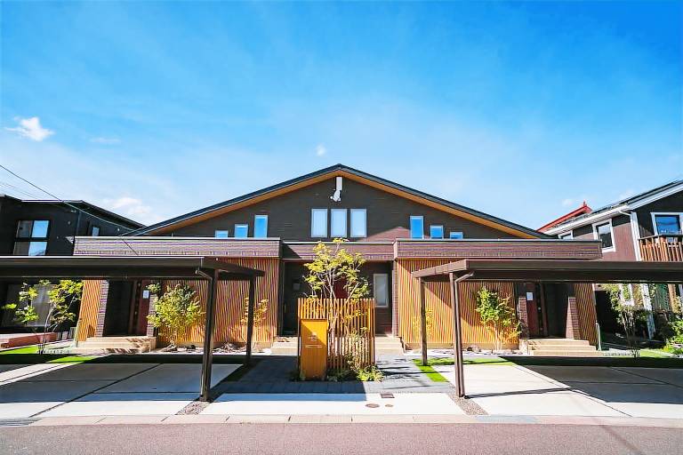 House Shimosuwa