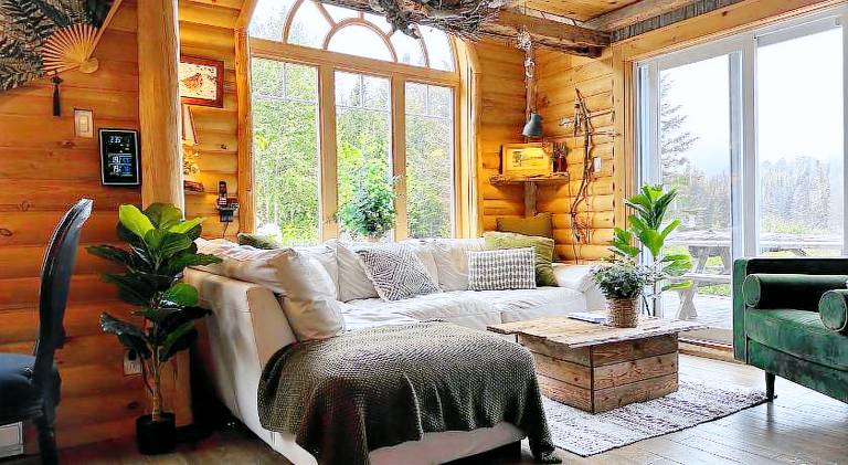 Charming chalet | Pets allowed — photo 2