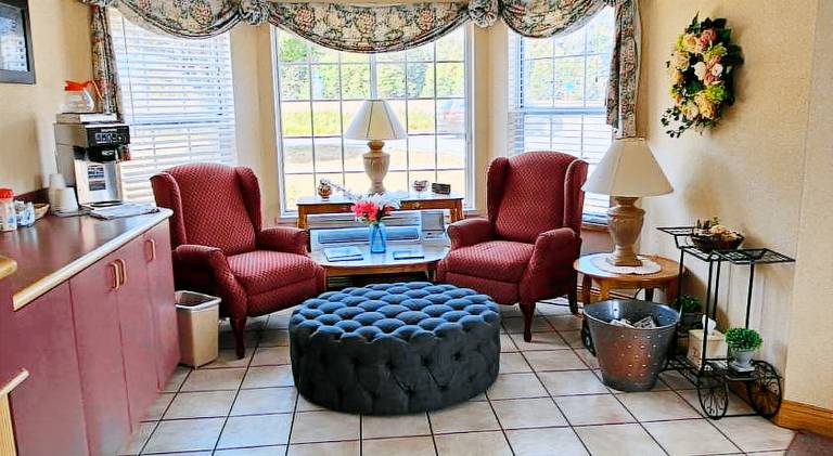 Great Lakes Inn — photo 4
