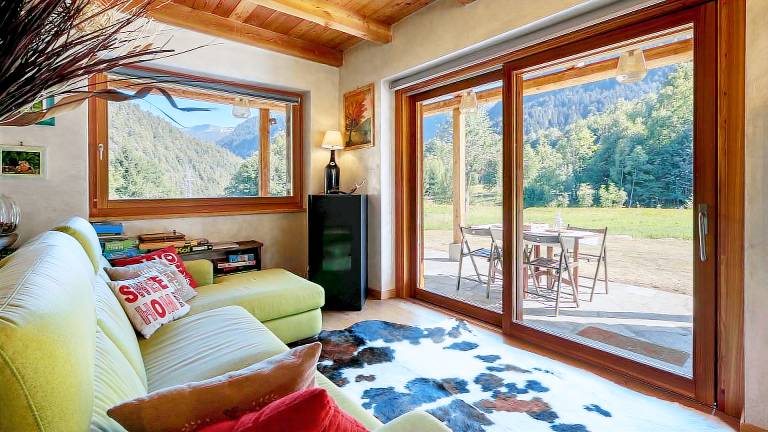 Family-oriented nice villa with BBQ, patio & garden | Panoramic view | Perfect for remote work | Pet-friendly — photo 4