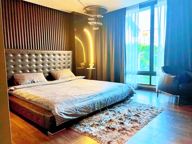 House Khlong Tan Nuea
