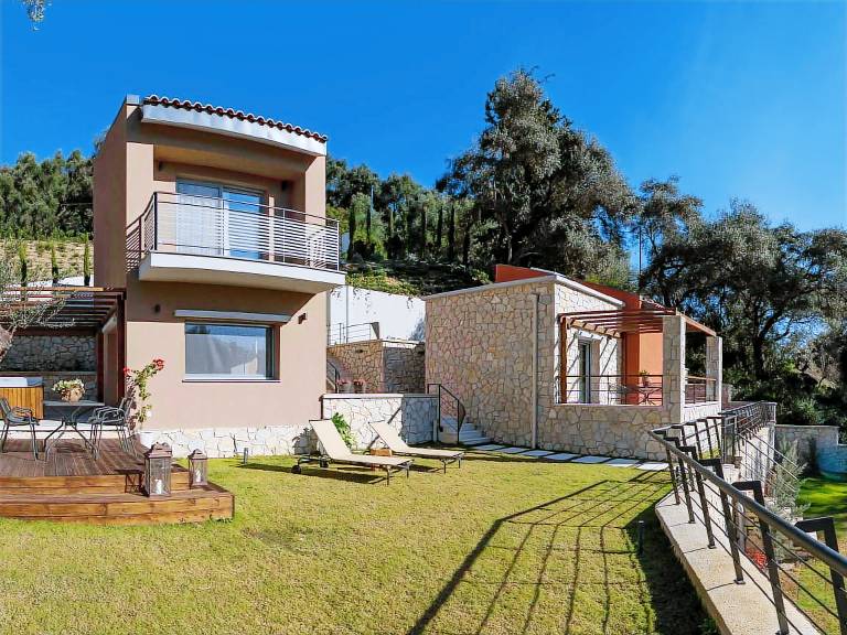 Topos Villas in Parga