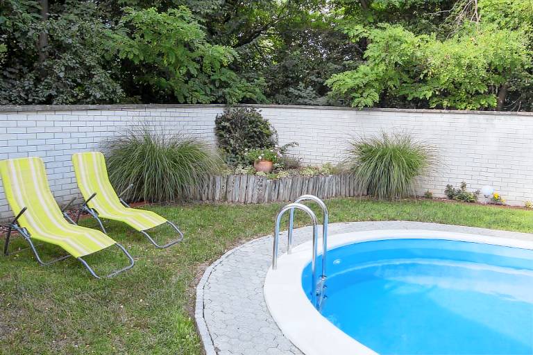 Holiday home with heated outdoor pool, air conditioning, panorama of Lake Balaton — photo 4