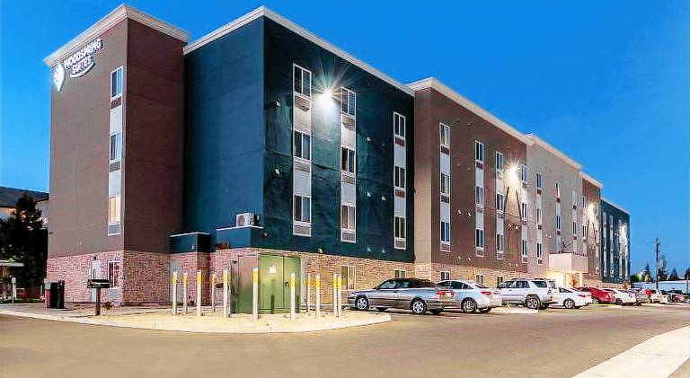 WoodSpring Suites Bakersfield Airport — photo 3