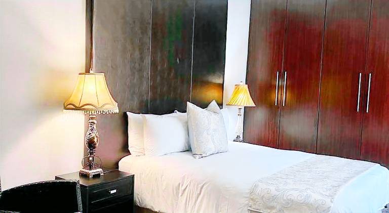 Silken Trap Accommodation NO LOADSHEDDING