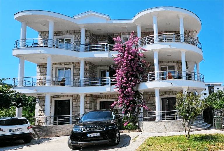 Ferienhaus Ulcinj