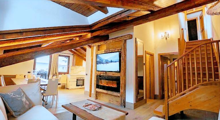 Serviced apartment with sauna & terrace — photo 3