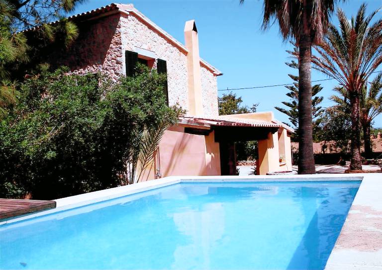 Villa Santa María del Camino