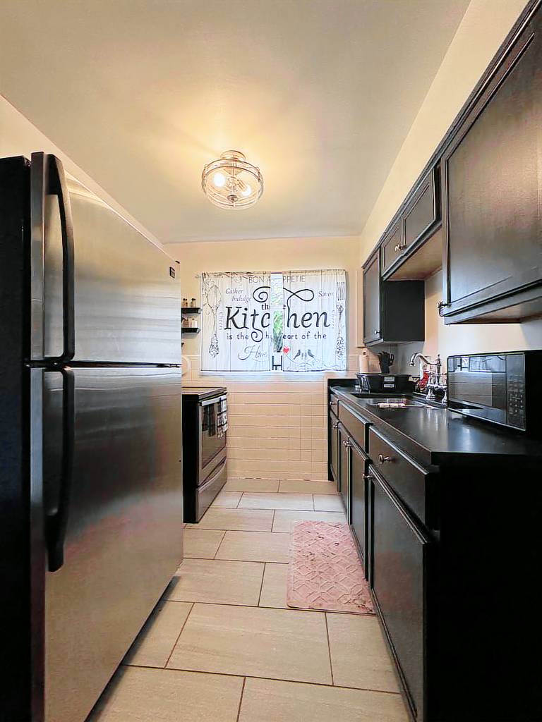 Apartment  Arlington Heights