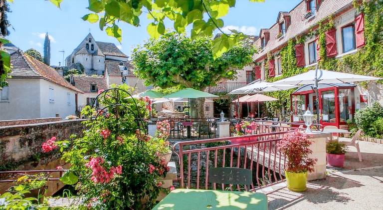 Logis Hotels - Auberge de l'Ile - Hotel 3 etoiles et Restaurant — photo 3