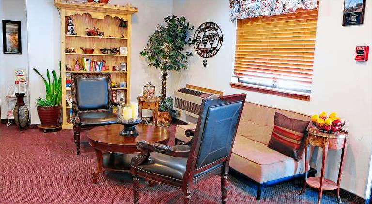 Travelodge by Wyndham Elko NV — photo 3