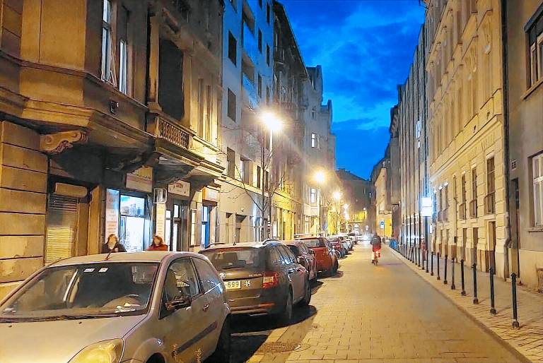 Apartment Palace District