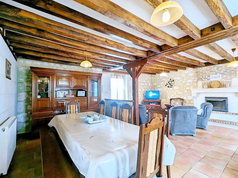 Family & Friends Retreat: Near Loire Castles, ZooParc de Beauval, Spacious Garden, Sleeps 12 — photo 2