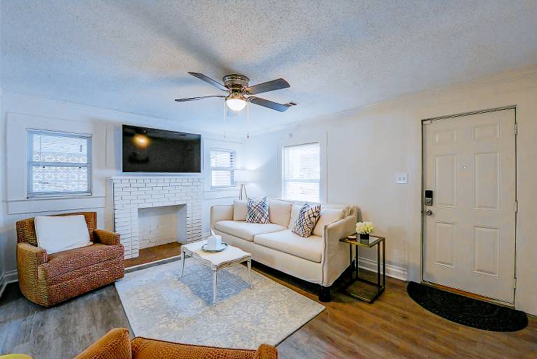 Family-oriented lovely vacation home with garden & grill | City view | Good for workation | Pet-friendly — photo 4