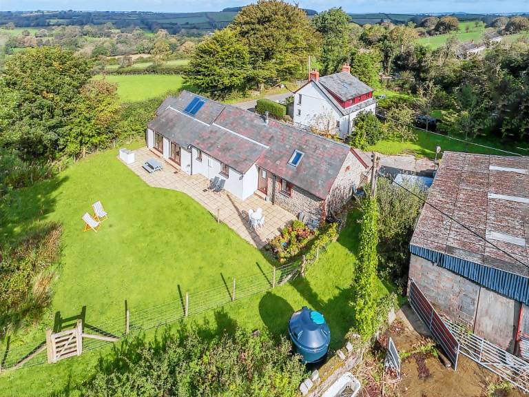 Kite Cottage in Carmarthen