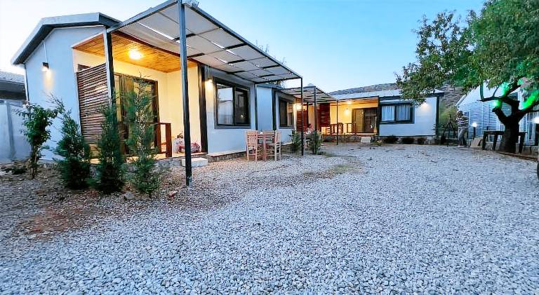 Wonderful serviced apartment with garden & grill | Dogs allowed in Mugla