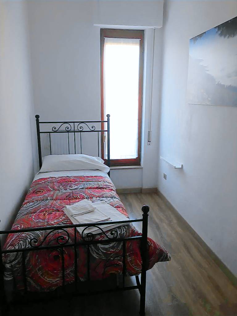 Holiday apartment with 2 rooms for 5 persons — photo 5