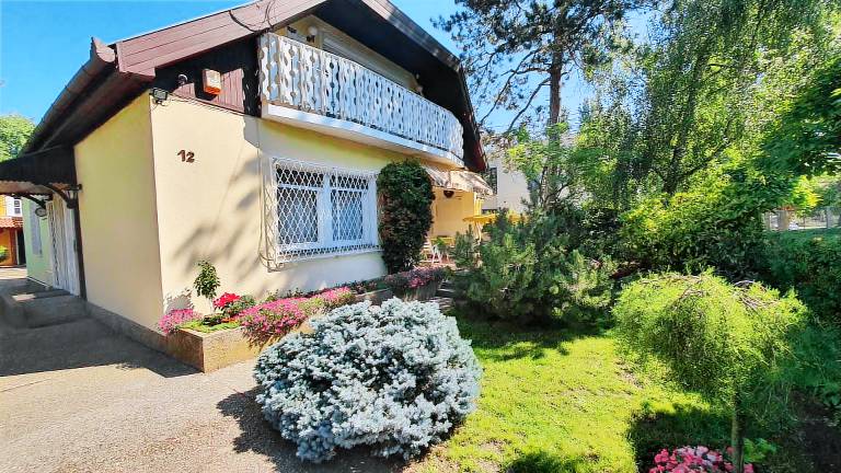 Villa Balatonszéplak