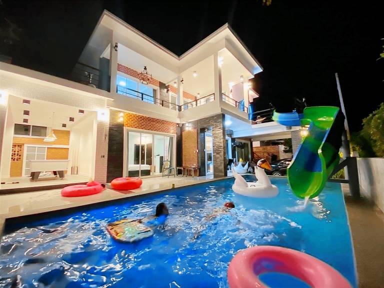Modern Brick Loft Huahin Pool Villa (N) — photo 3