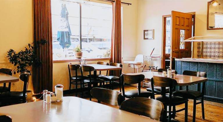 The Brooks Hotel Restaurant and Lounge — photo 3