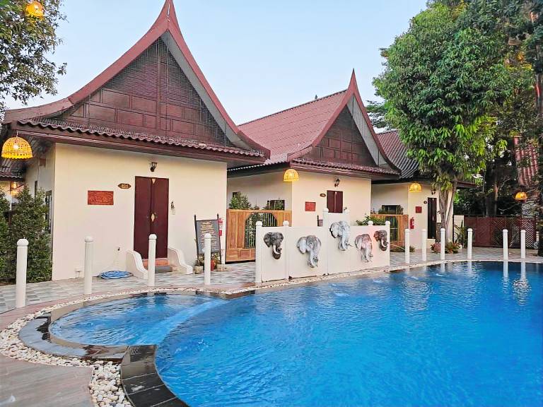 Pludhaya Resort & Spa