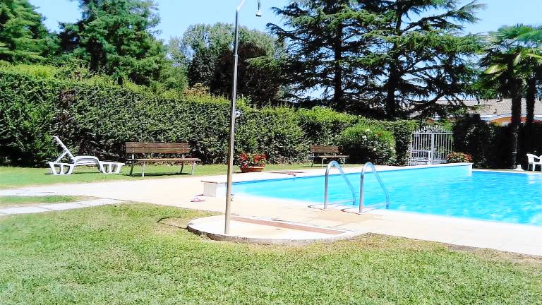Appartamento Travedona-monate