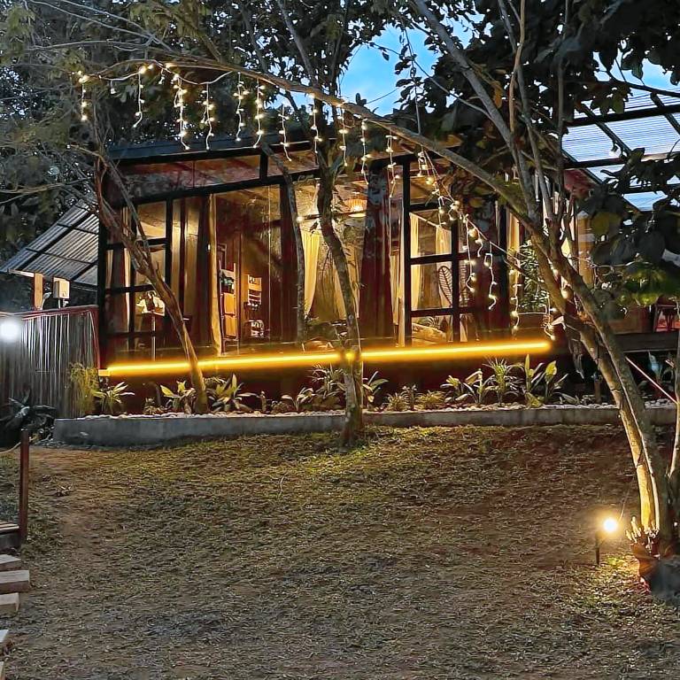 Villa with pool, hot tub & yard — photo 3