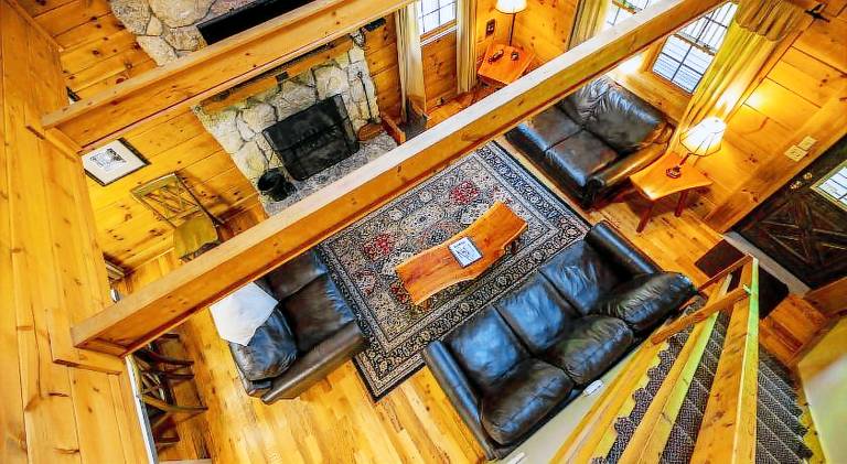 House with jacuzzi & pool | Pets allowed — photo 4