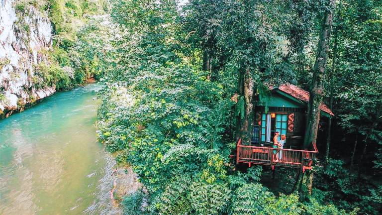 Resort  Khlong Sok