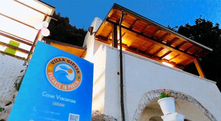 Villa with 1 room for 4 persons in Rodi Garganico