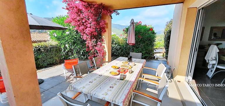 Family-friendly villa with garden, patio & barbecue | Sea view | Pet-friendly — photo 2