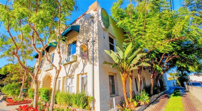 Santa Paula Inn — photo 2