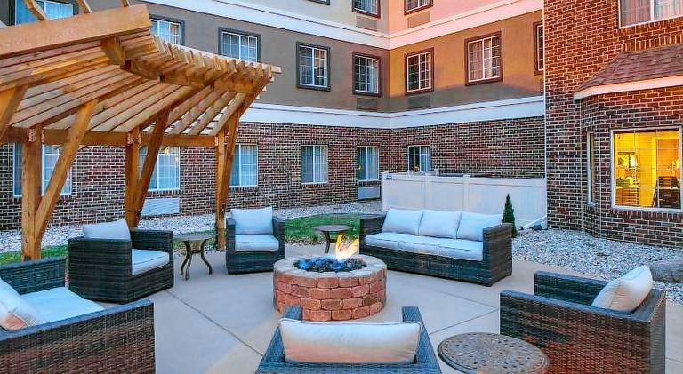 Staybridge Suites Sioux Falls At Empire Mall Hotel By IHG — photo 3
