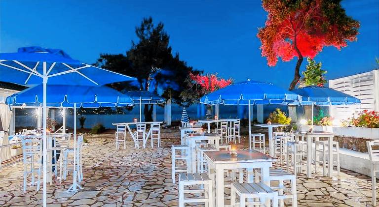 Villa Spiaggia Bianca - Beachfront House - Recently renovated — photo 5
