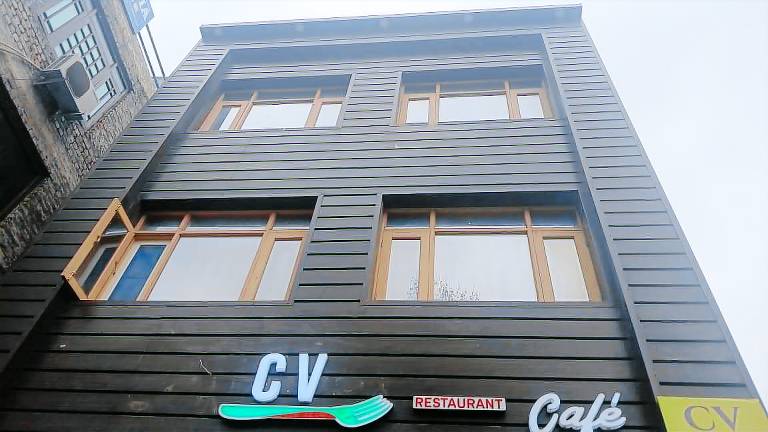 Cv Restaurant and Stay in Srinagar