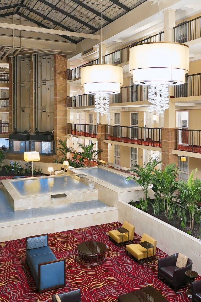 Embassy Suites by Hilton Cleveland Beachwood — photo 2