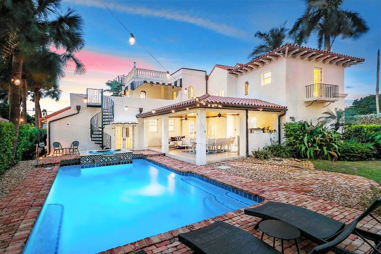 House West Palm Beach