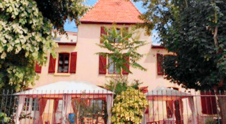 Appartement confortable a Roanne avec jardin et parking — photo 4