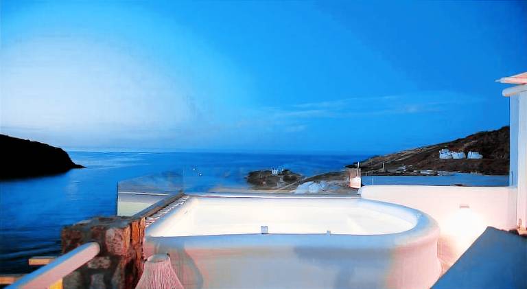 Child-friendly vacation home with terrace & pool | Close to the beach | Pets allowed — photo 3