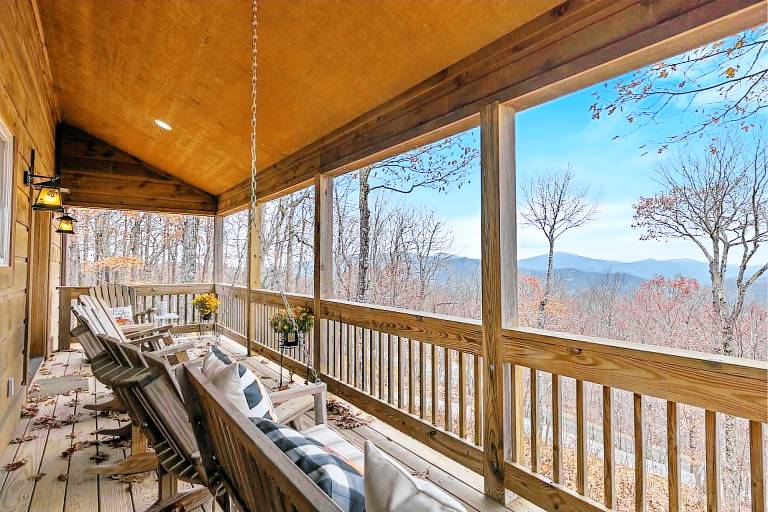 Family-oriented charming cabin with BBQ | Mountain view | Pets are welcome — photo 2