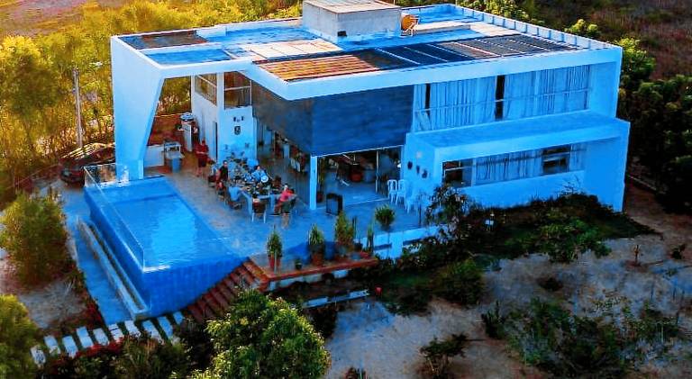 House with pool & jacuzzi in Gravatá