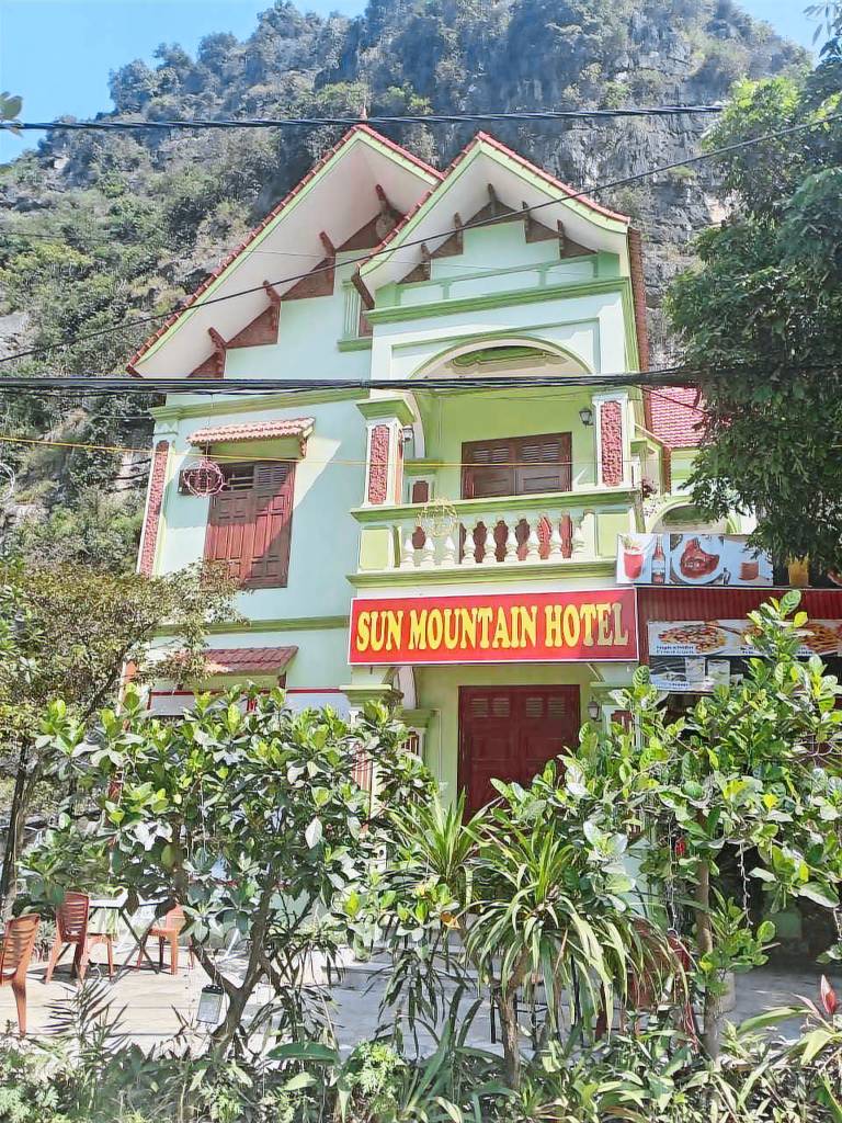 Sun Mountain Hostel in Hoa Lu
