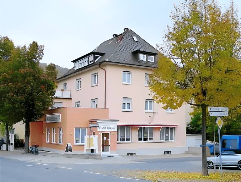 Stadthotel miya in Bad Mergentheim