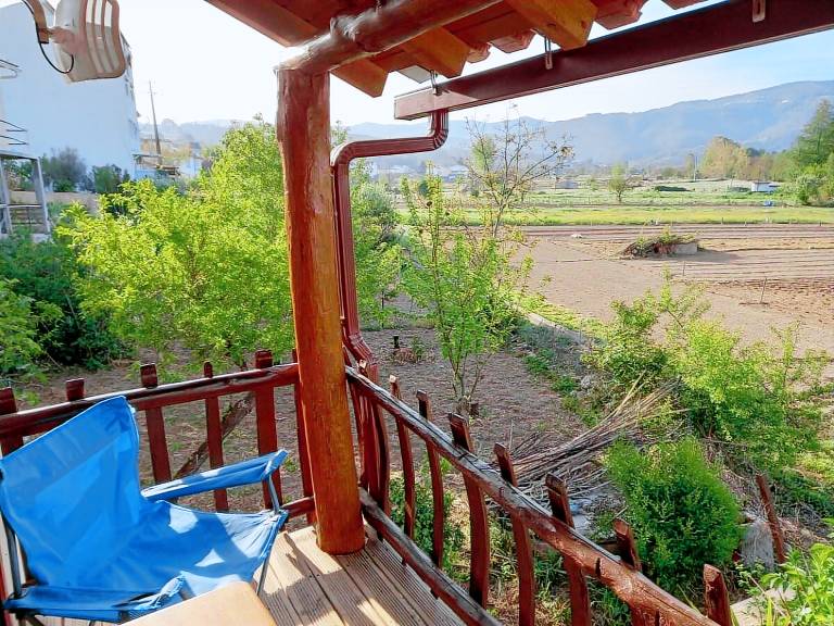 1 bed House Sleeps 4 Balcony Mtn View
