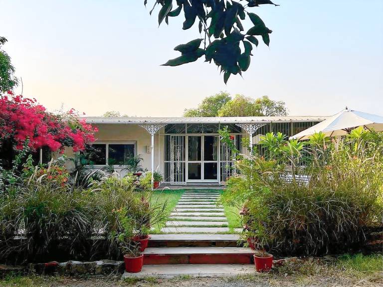 Pleasant vacation home with yard | Good for workation | Pets allowed in Bhopal