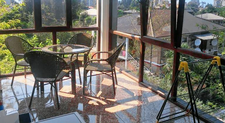Rental apartment with patio, garden & barbecue — photo 5